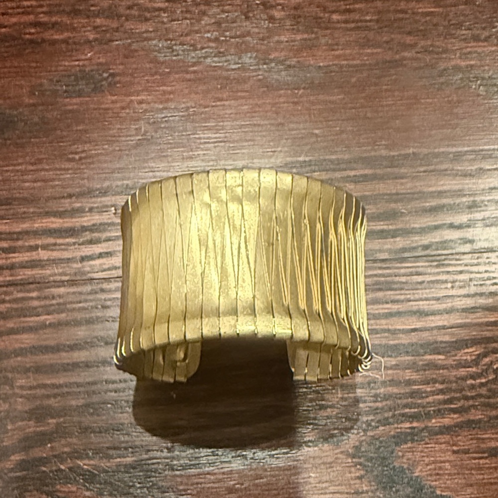 Elegant Gold Cuff Bracelet